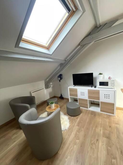 Edouard 2. Logement Complet. Charleville-Mézières Eksteriør bilde